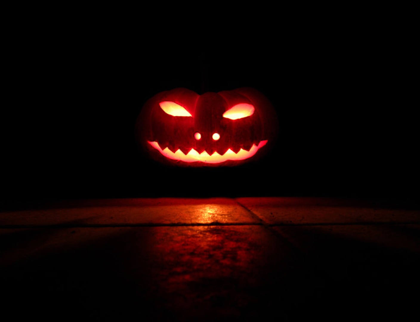 Halloween - lebdeča buča by I.Š.