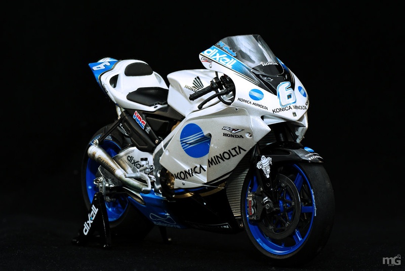 Honda RC211v by Matej G.