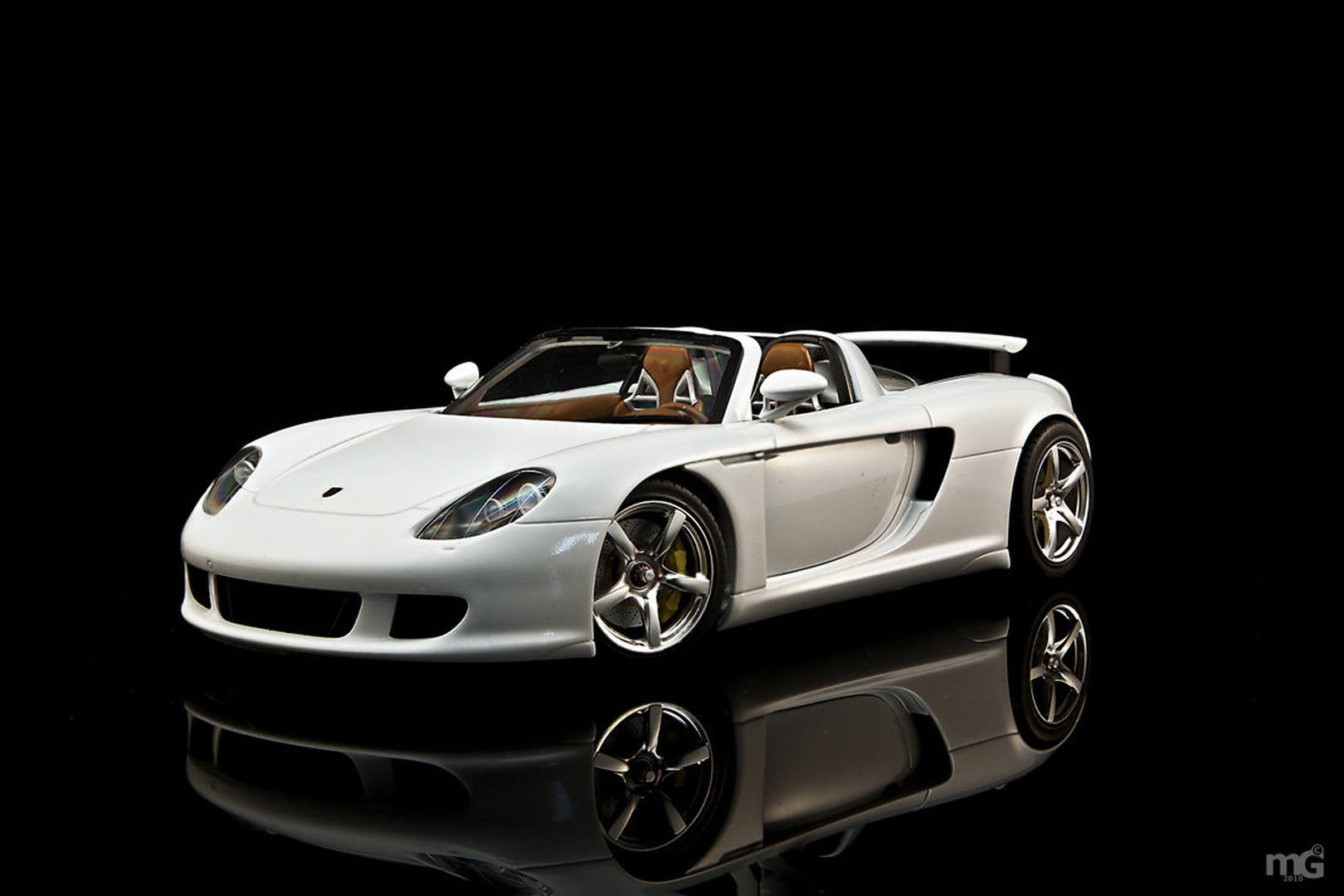 Porsche Carrera GT by Matej G.