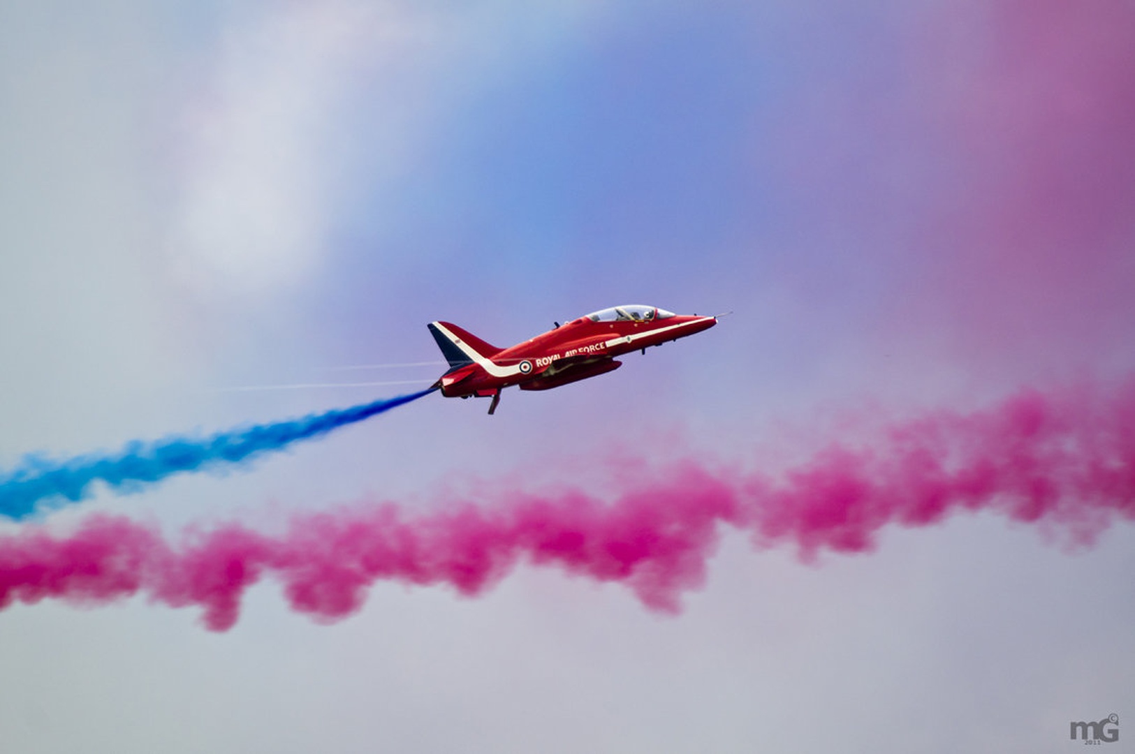 Red 4 by Matej G.