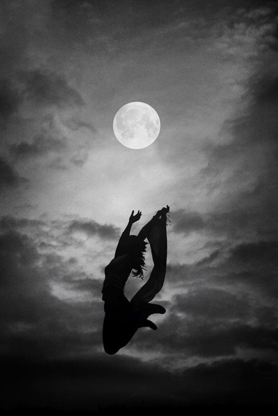 Fly Me To The Moon by Marina Filipović