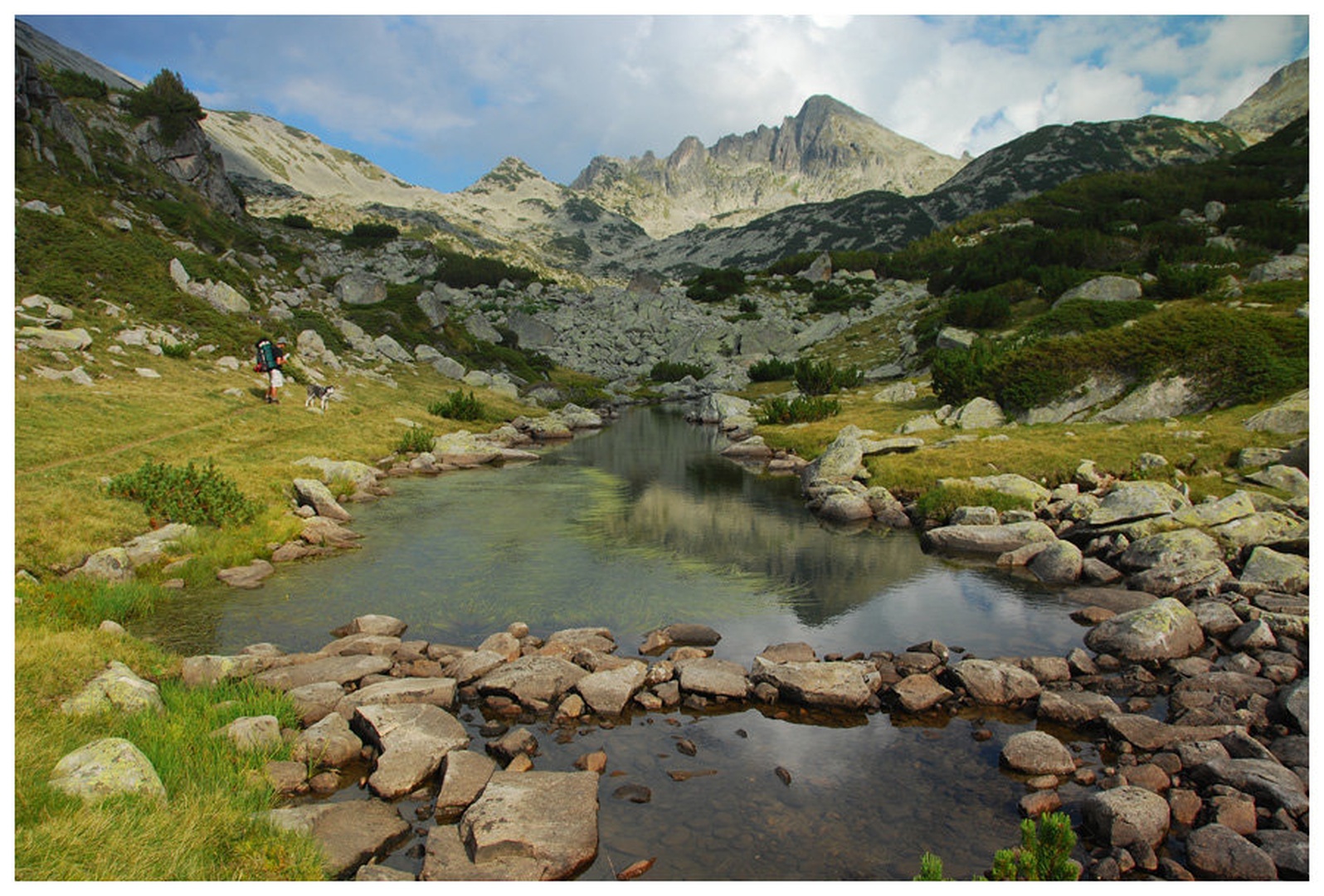 Valiavishko jezero ( 2379 m ) by Maya