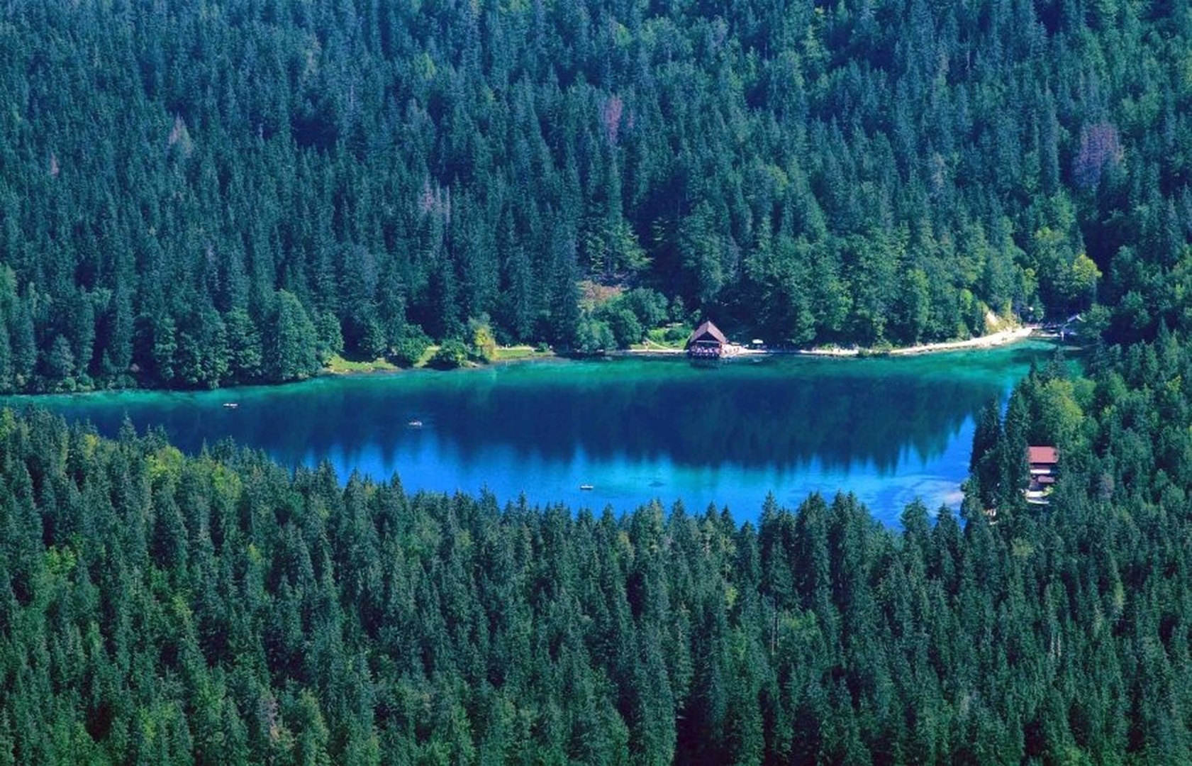 Mountain paradise by Elcuho