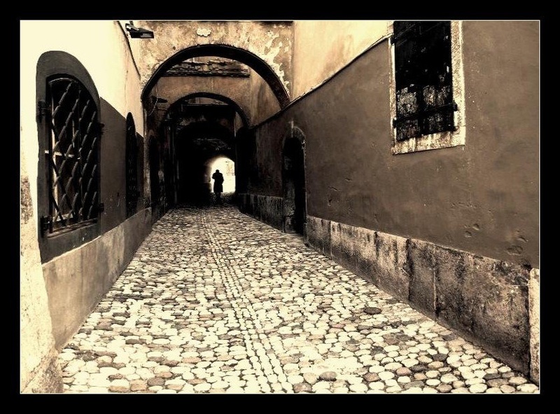 nedeljsko dopoldne v stari ljubljani by simona turk