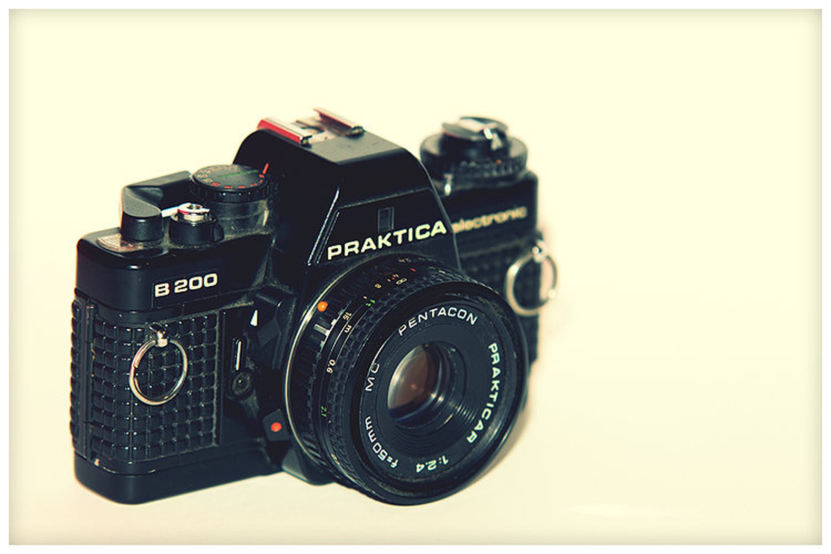 Retro by damir mrkonjič