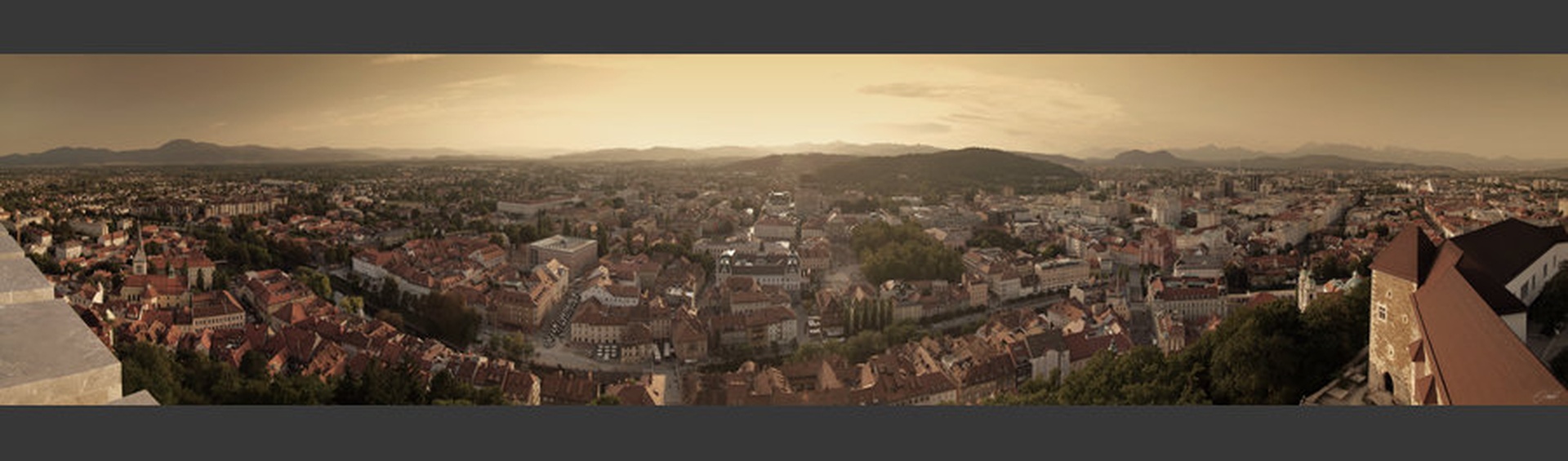 panorama Ljubljane by Alojz