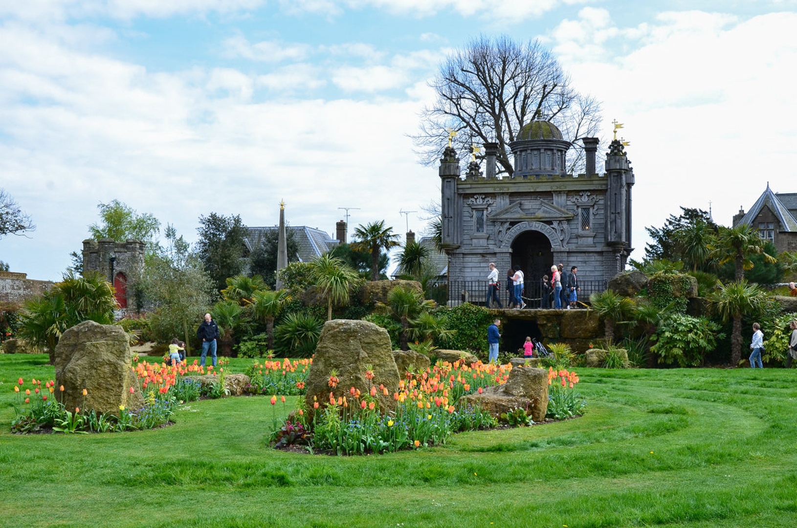 Botanical Garden - Arundel castle by Marjan