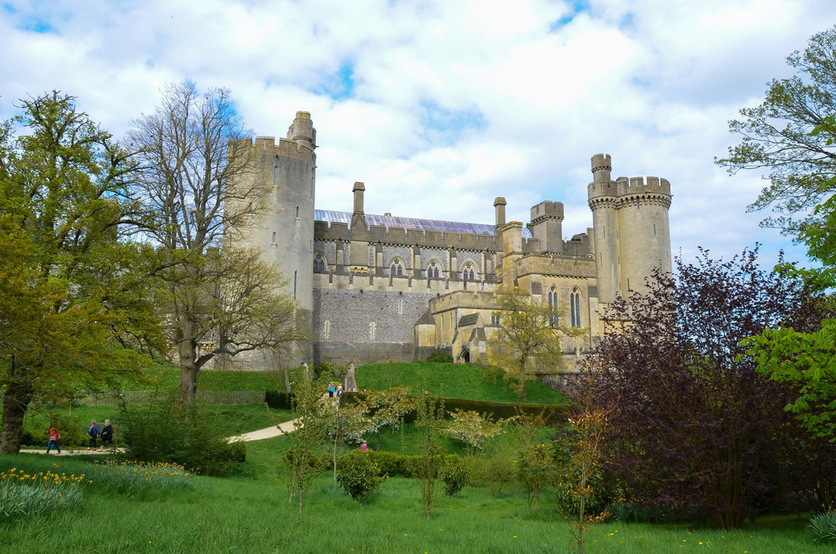 Arundel castle by Marjan