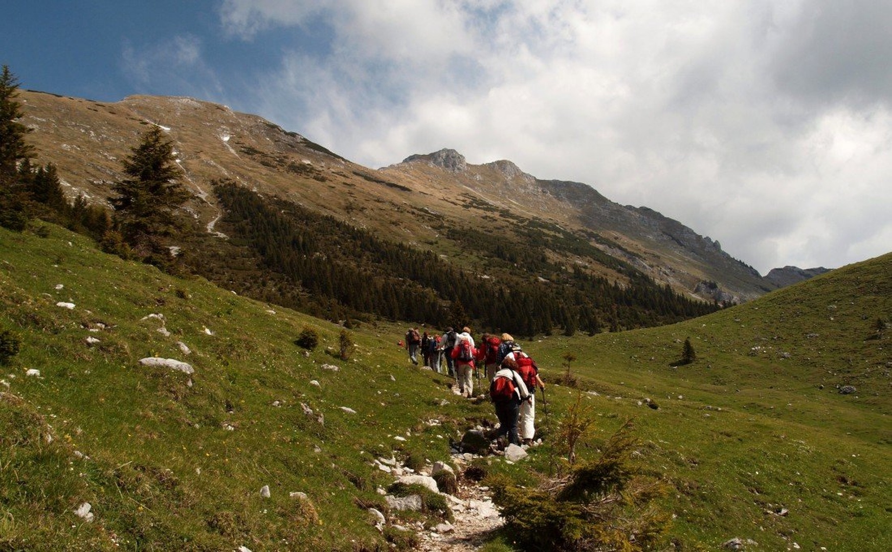 Gremo spet u hribe. by Franci Medved