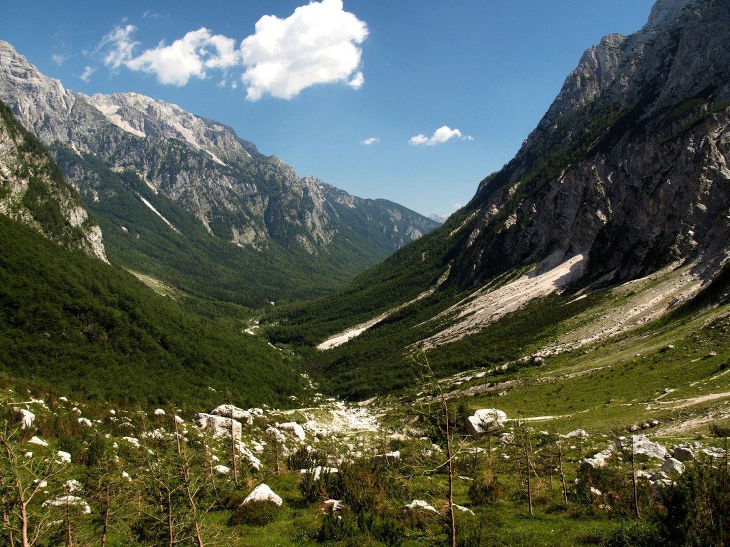 Dolina Vrata by Franci Medved