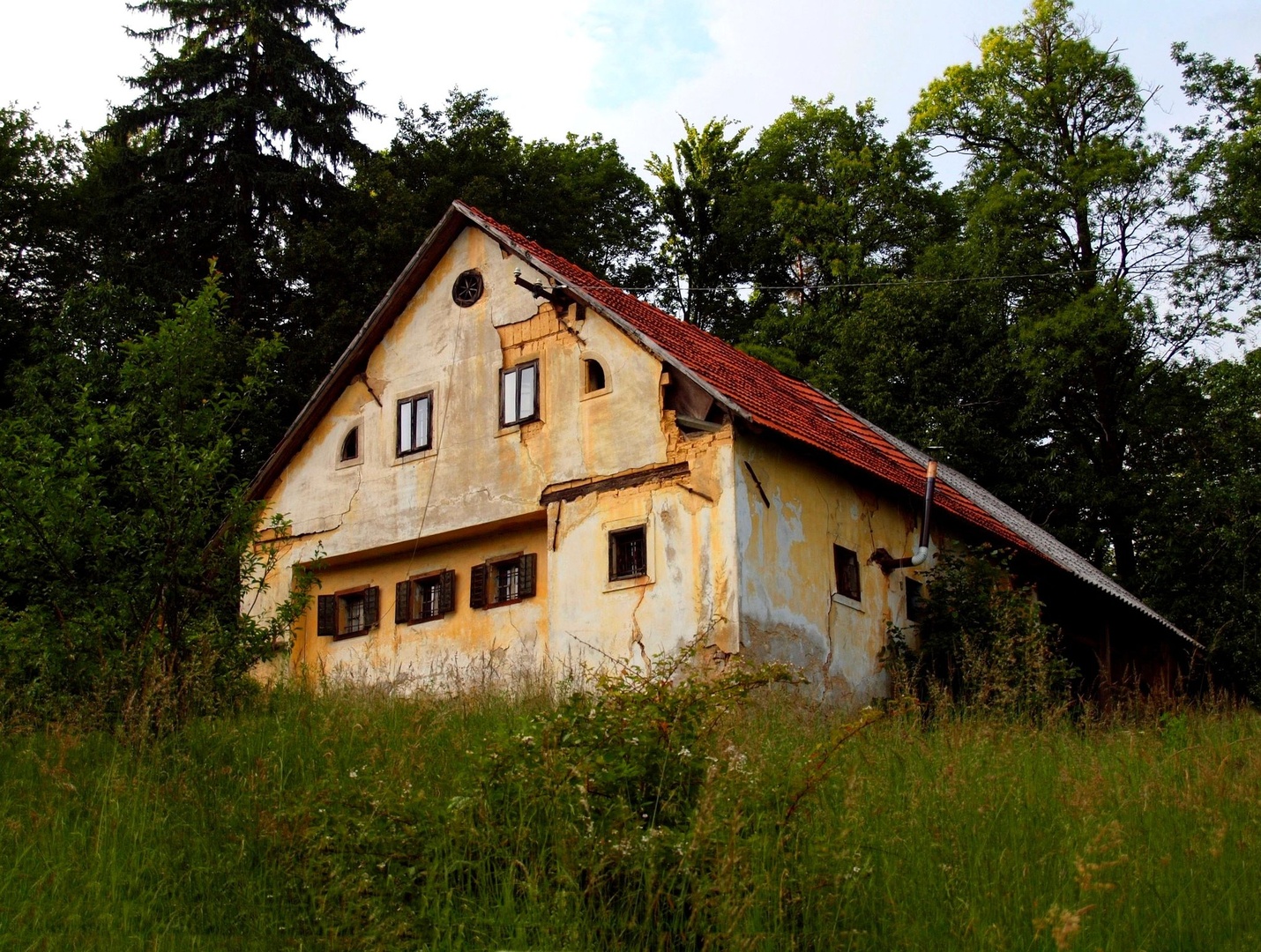 Drinovčeva domačija by Franci Medved