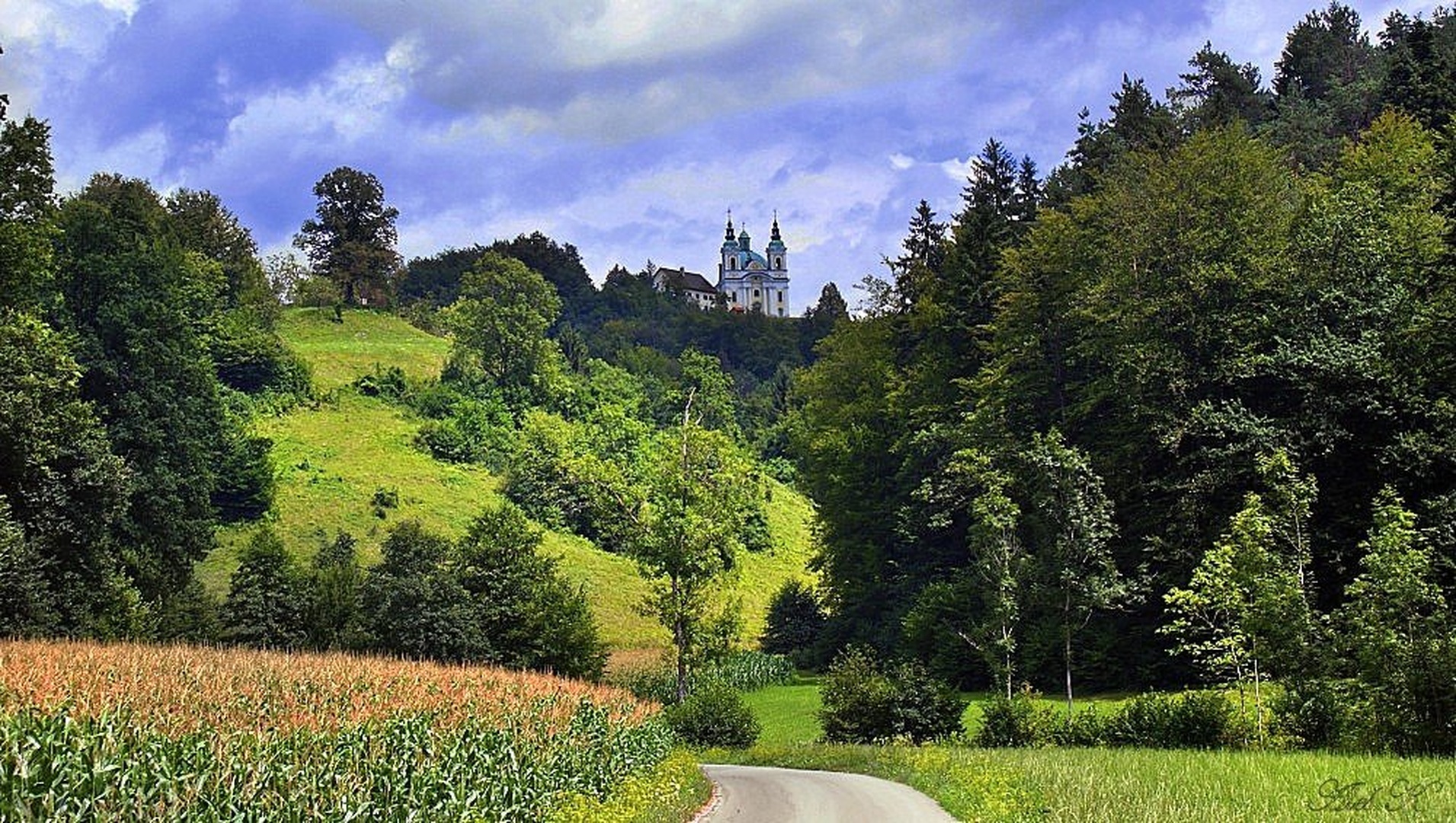 Tunjice by Aleš Kljakič