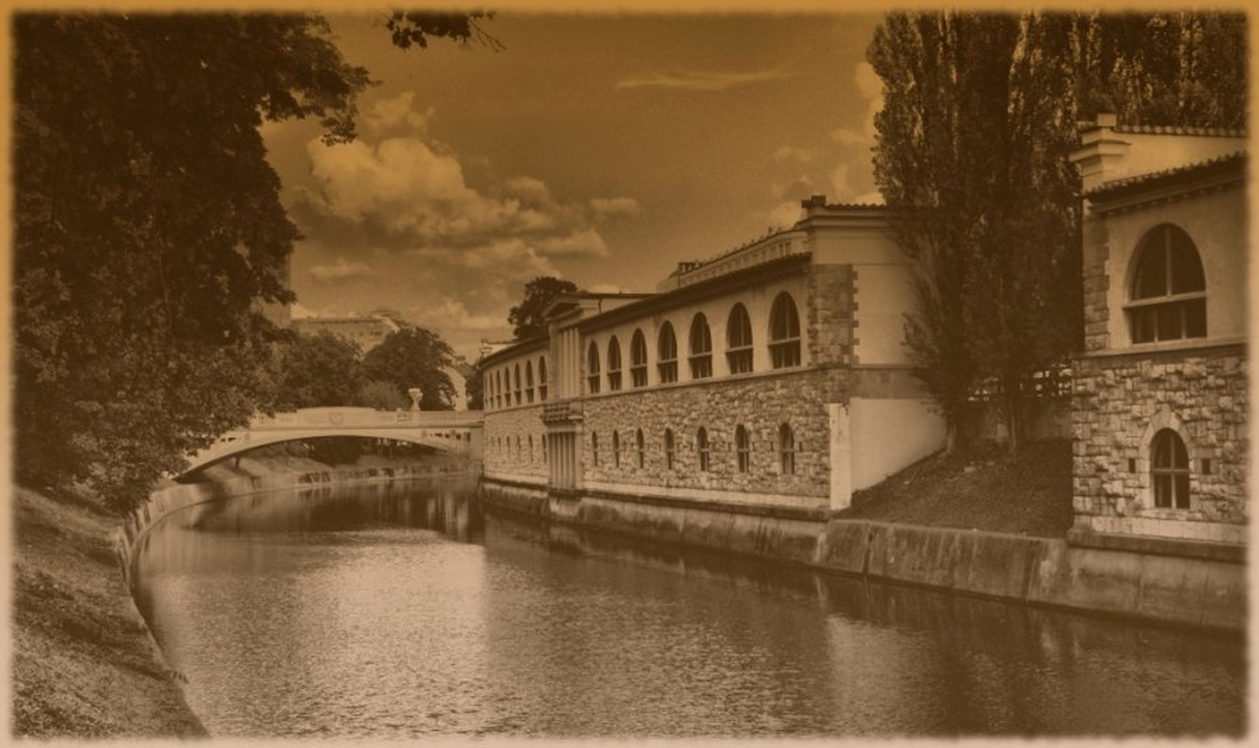 Ljubljana by Aleš Kljakič
