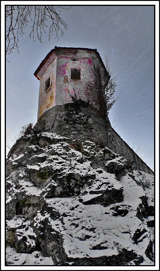 Stražarski stolp by Aleš Kljakič