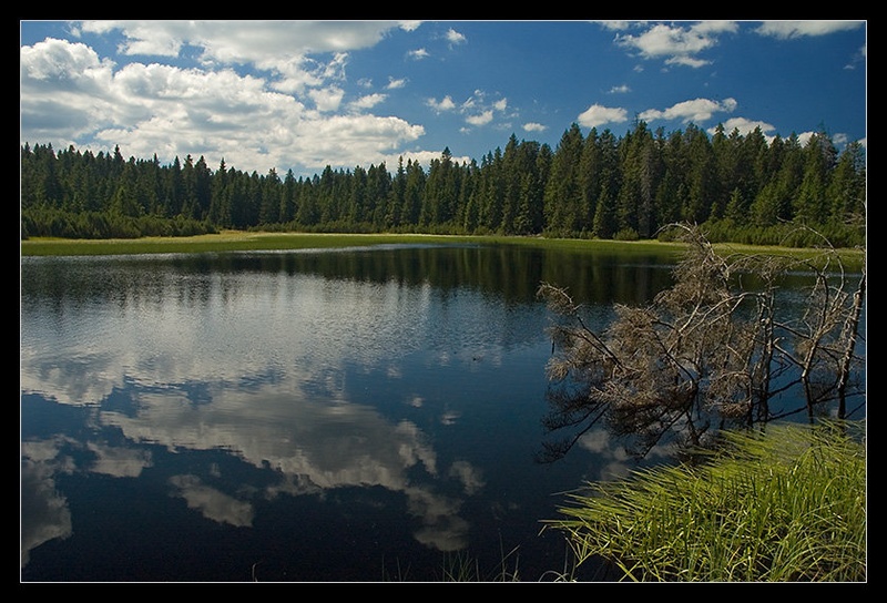 Črno jezero by Gregor Harih