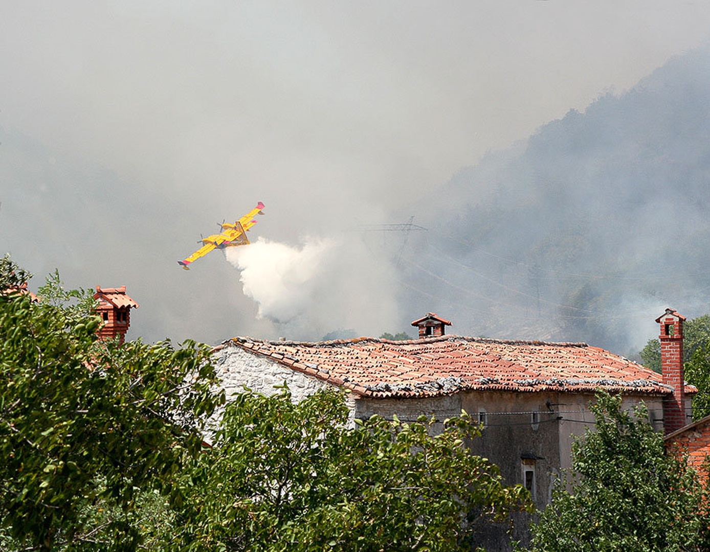 požar pri Škrbini by Kostja Prinčič