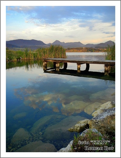 Velenjsko jezero by roman bor