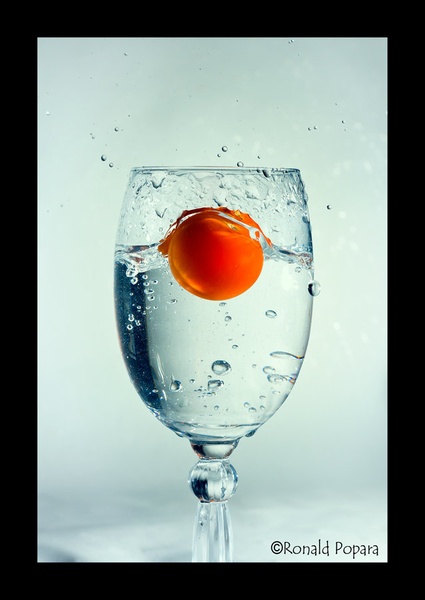 tomato by Ronald Popara