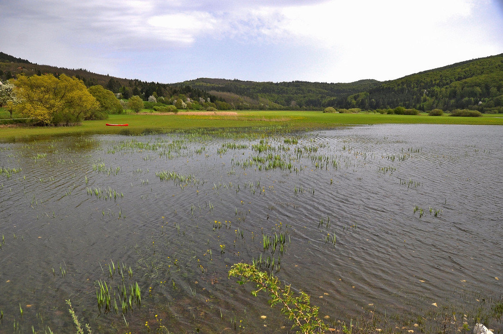 Cerkniško jezero by Bernard Alič