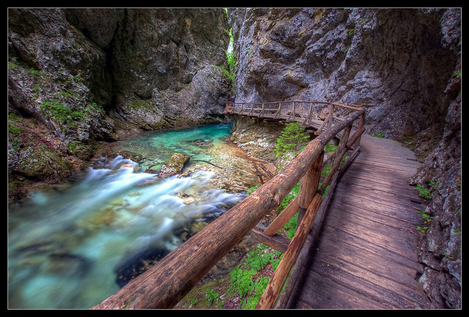 Soteska by Niko Teran