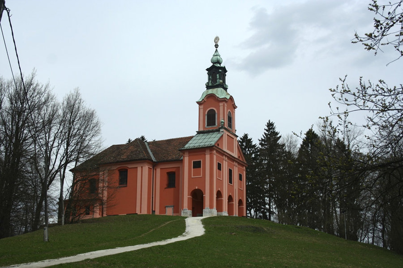 Rožnik by Simon Perhavec