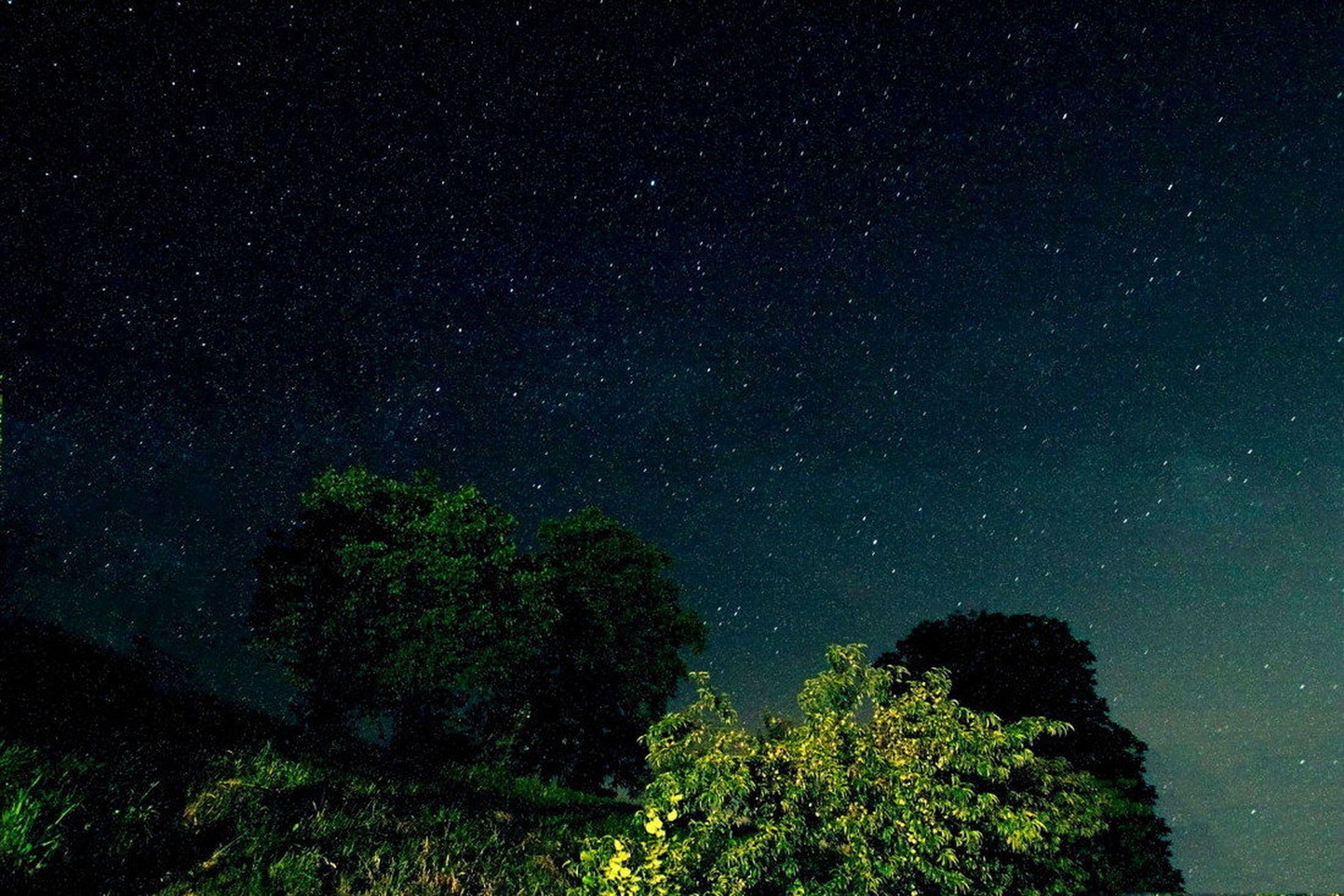 The sky above us by luka567