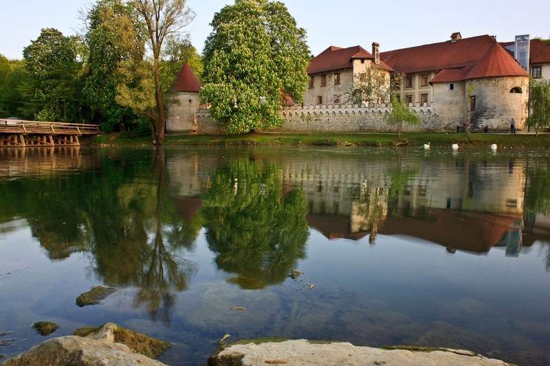 Otočec by luka567