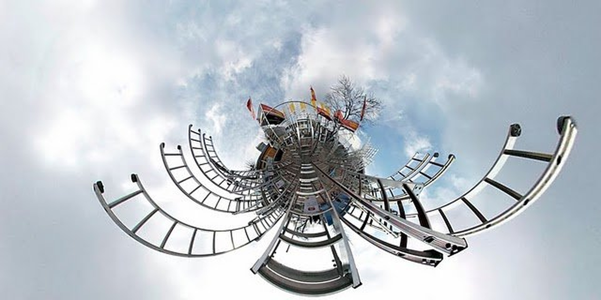 Planet ladder by Pano Si