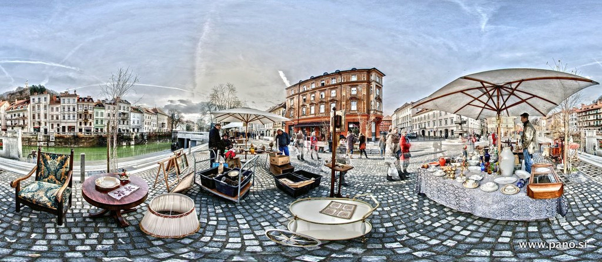 Sunday market on Breg by Pano Si