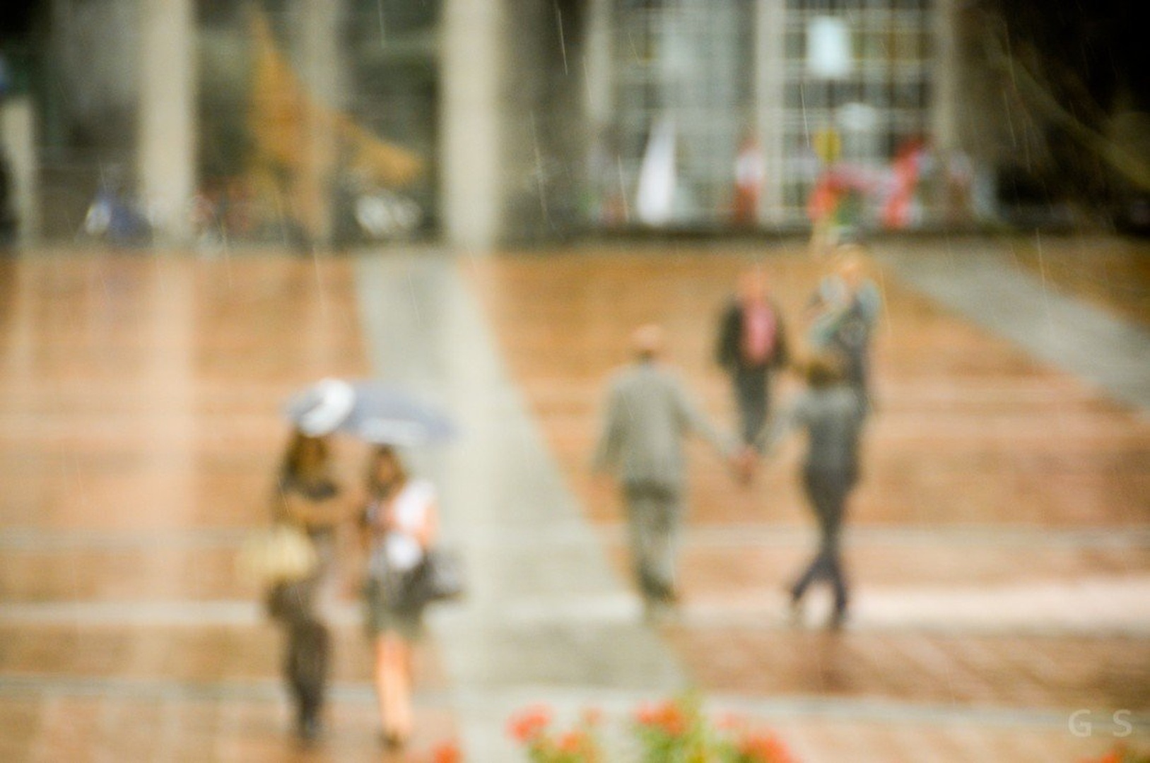 Walking people by Gregor Salobir