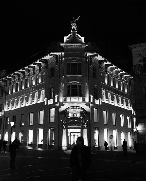 Galerija Emporium by Saso B