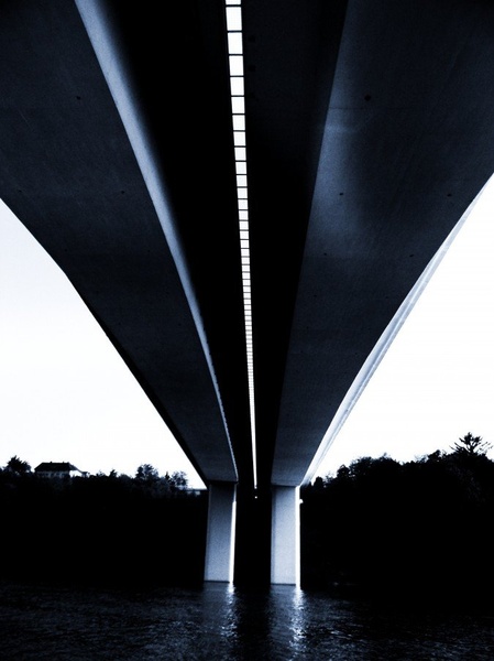 under bridge by virginia