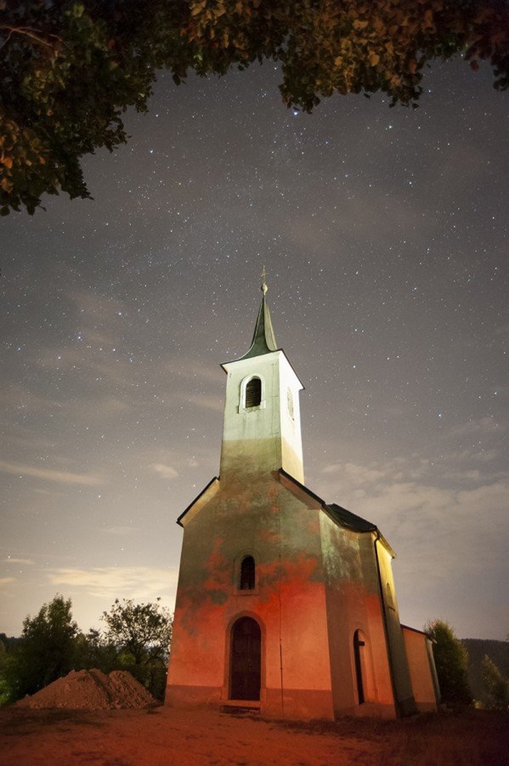 Goreča by Andraž Martinšek
