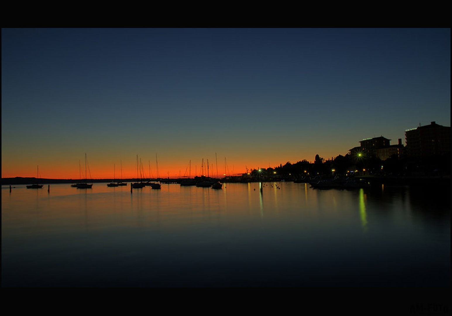 Portorož zvečer by Andraž Martinšek