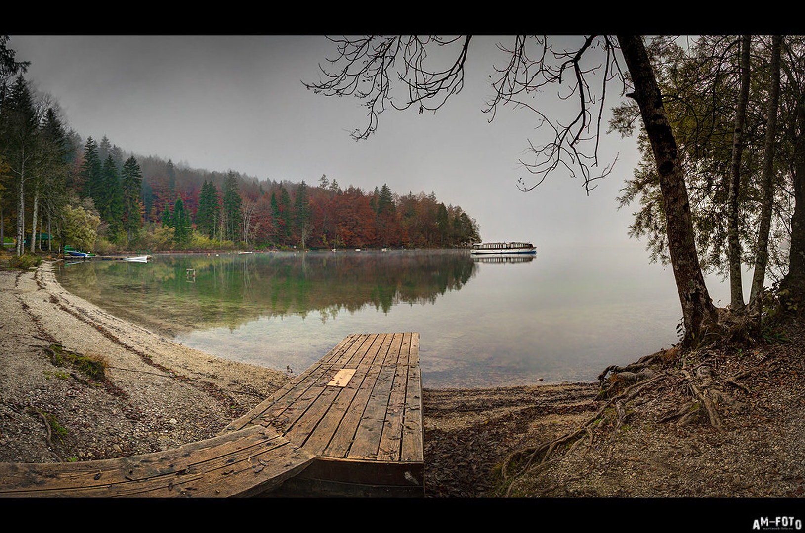 Jutro v Bohinju by Andraž Martinšek