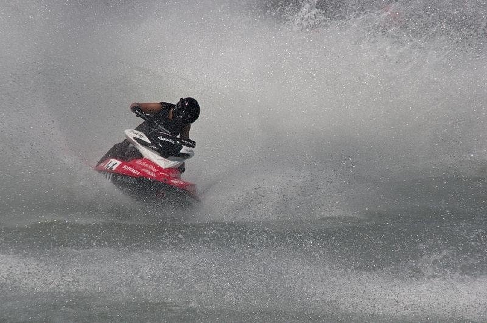 Jet ski by Zdravko Kuhta