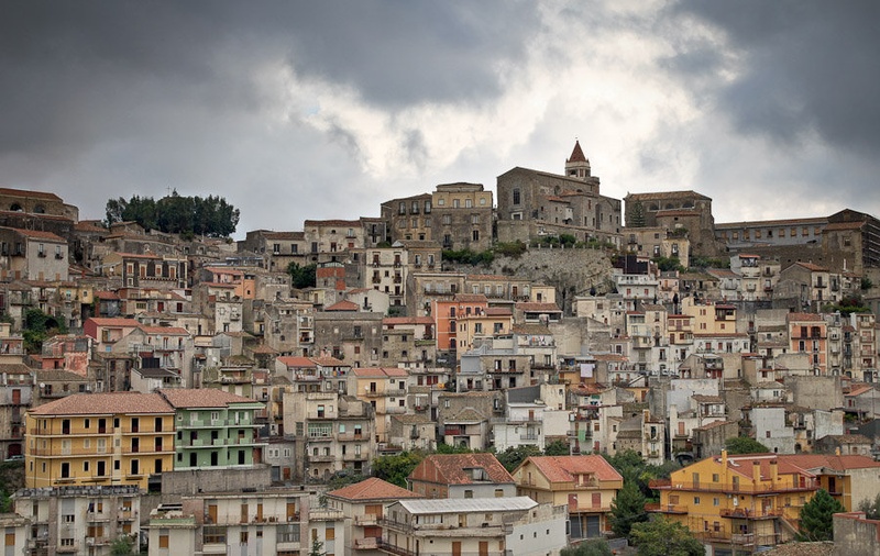Castiglione di Sicilia by matejd