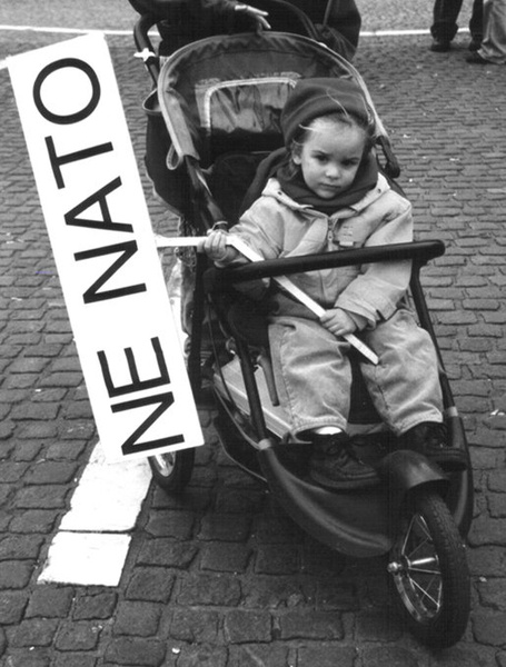 NE NATO by urska