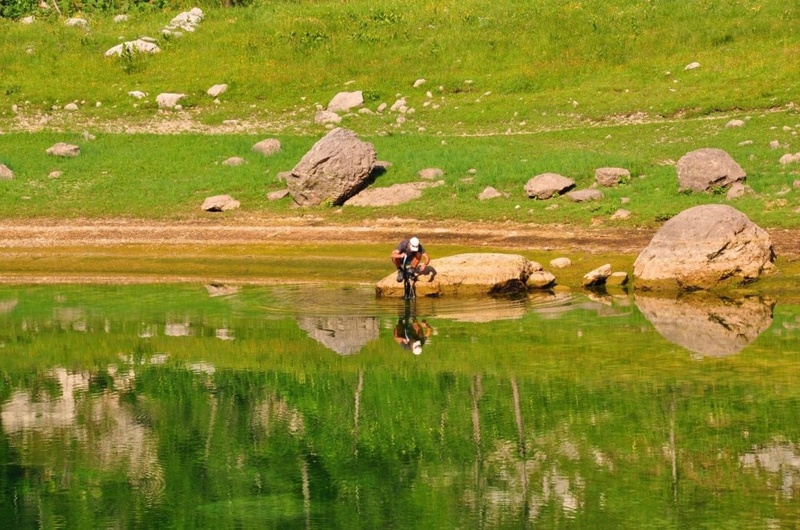 jezero by luka potočnik