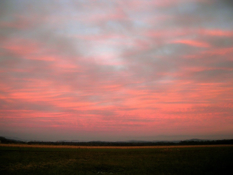 nebo nad Ljubljano by andrej šegula