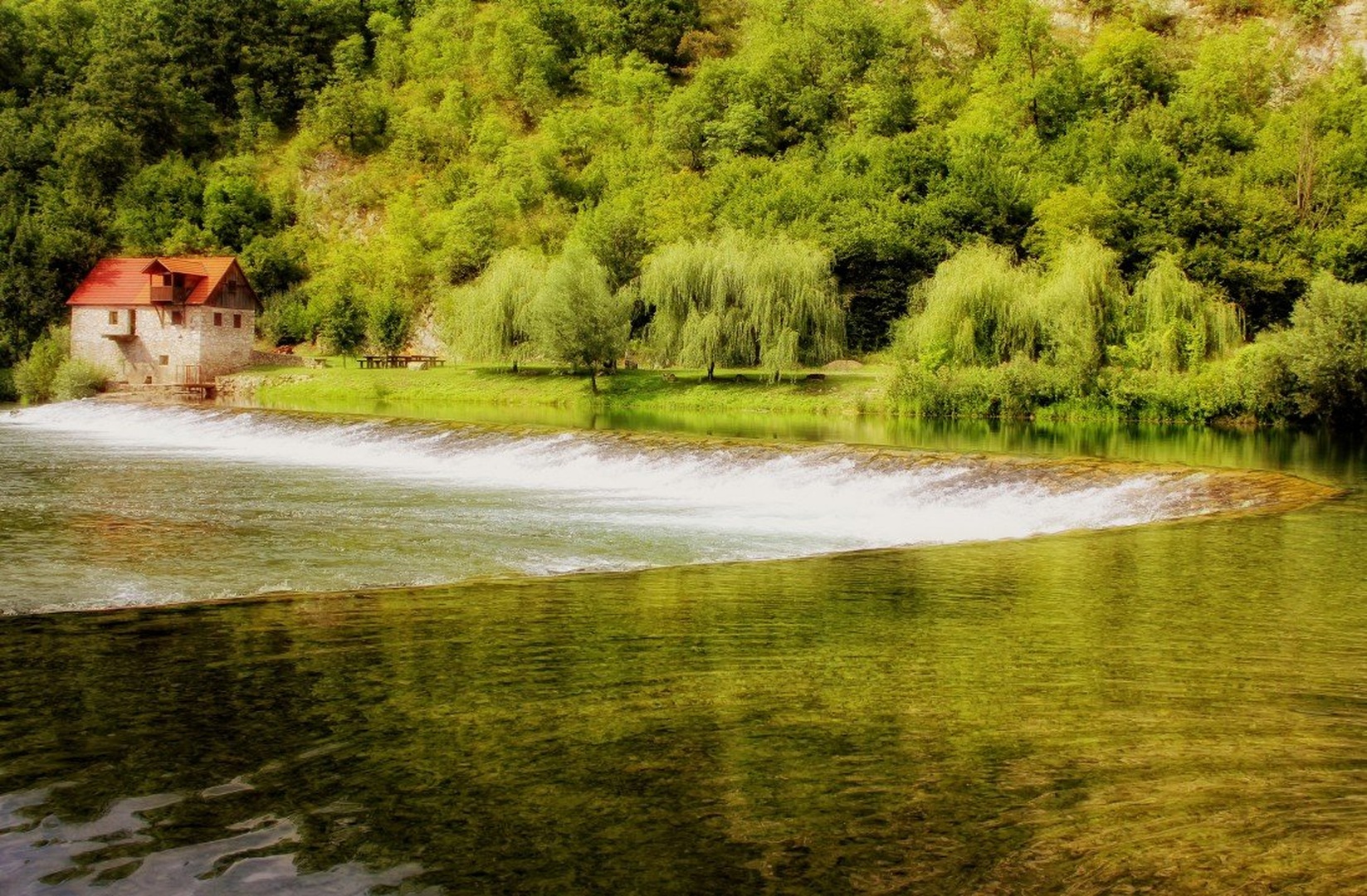 Pravljica ob Kolpi by Simon Bregar