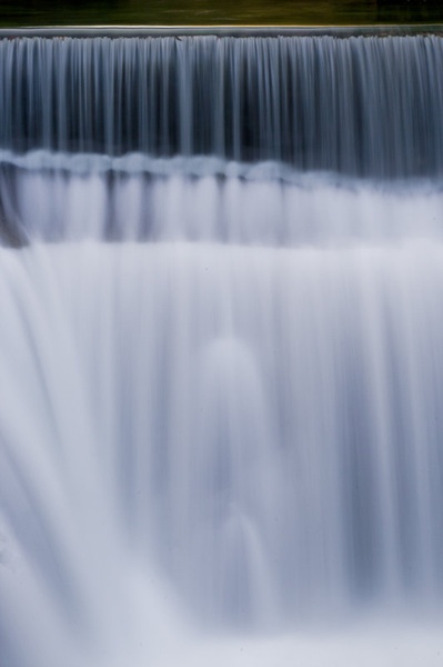 Waterfall close-up by Uroš Kenda