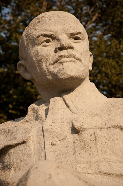 Pogled v boljšo prihodnost by agrabah