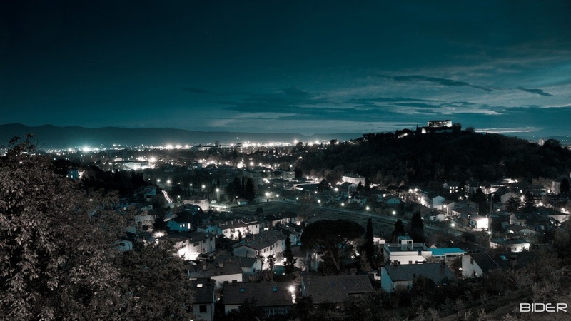Pogled čez mejo by David Bider
