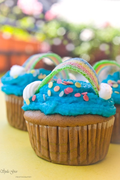 Rainbow cake by Špela Gros