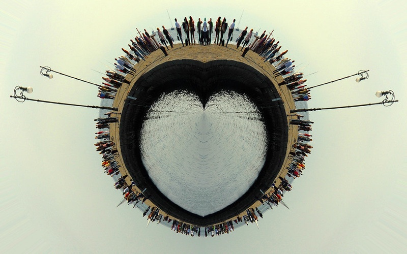 lovearround by Klemen BIZJAK