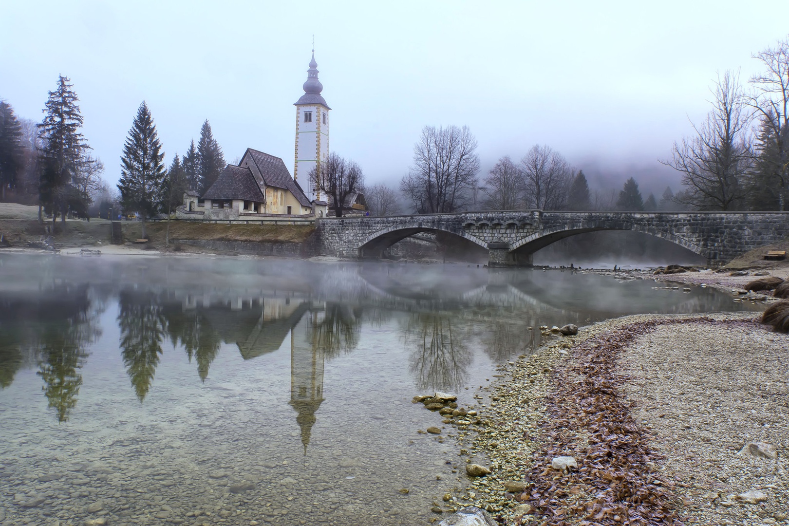 Bohinjsko jutro by stane gortnar