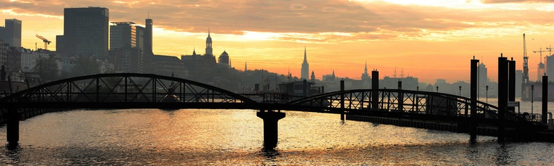 Guten morgen Hamburg by Primož Jereb