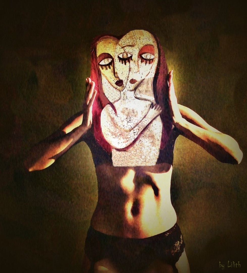 Van okvira... by Ivana Todorovic