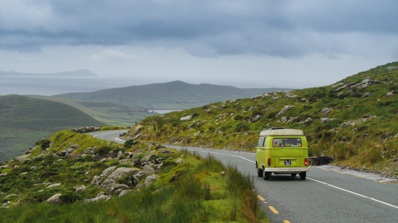 Hippie van by Rhombifolia